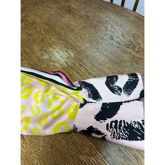 Luisa Cerano 100% Silk Blouse Yellow Pink Stripe Black Lip Design Sz 14 Mob Wife - Picture 10 of 11